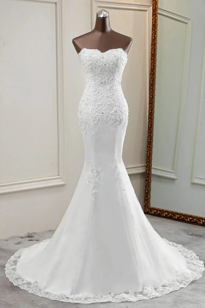 Strapless Lace Appliques Bride Gown Long Mermaid Wedding Gown With Beadings