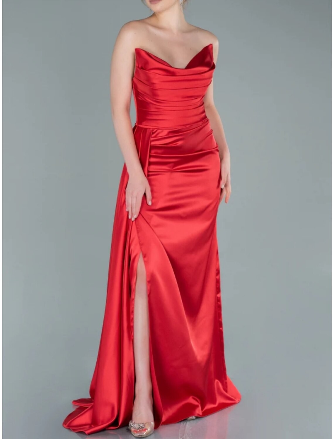 A-Line Evening Gown Elegant Dress Formal Sweep / Brush Train Sleeveless Strapless Satin with Pleats Ruched Slit