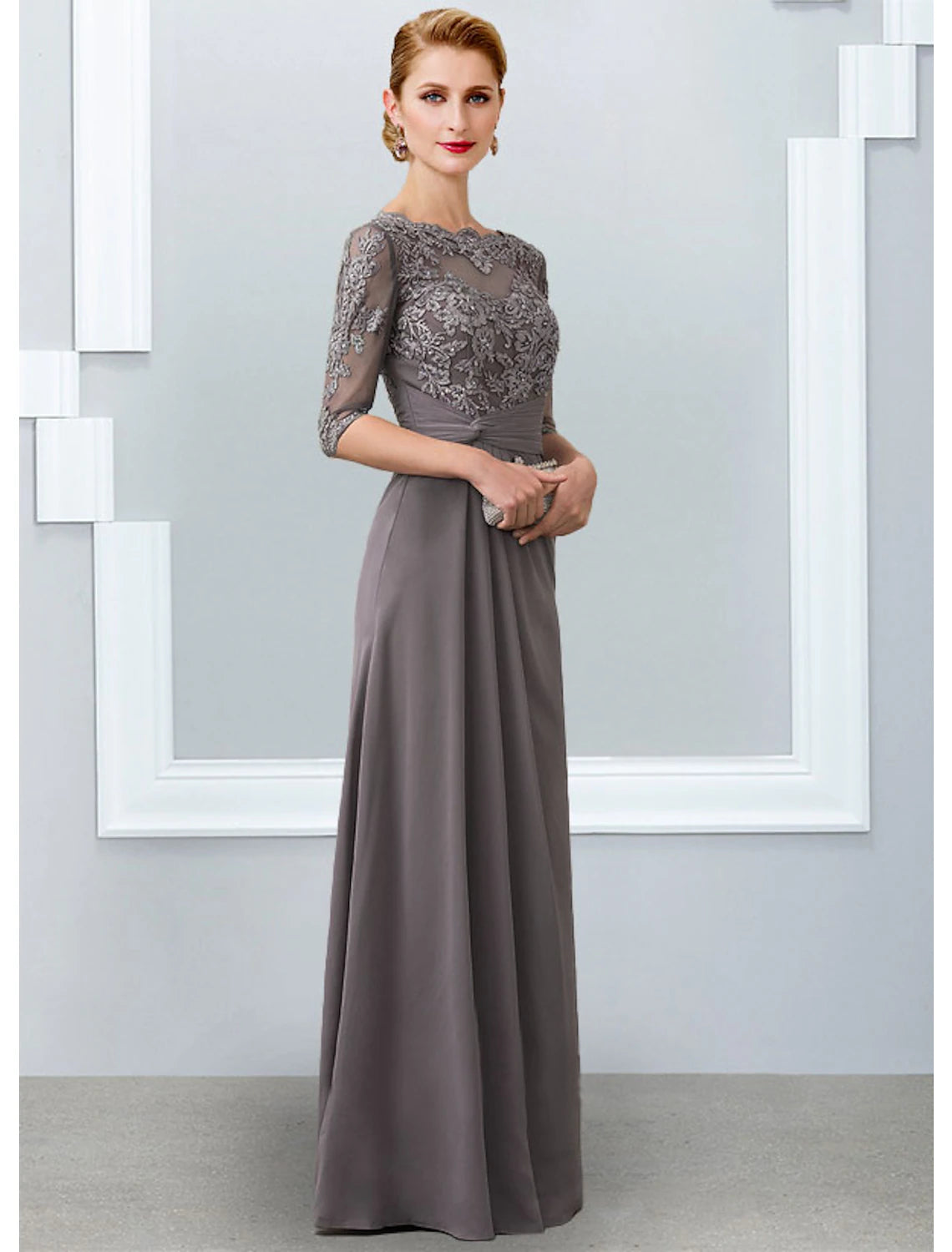 Sheath / Column Mother of the Bride Dress Elegant Jewel Neck Floor Length Chiffon Lace 3/4 Length Sleeve with Appliques