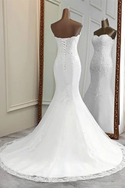 Strapless Lace Appliques Bride Gown Long Mermaid Wedding Gown With Beadings