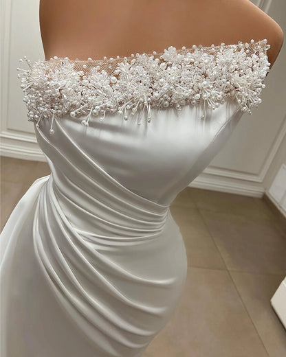 Mermaid Satin Wedding Dress Long Strapless Dress With Pearls