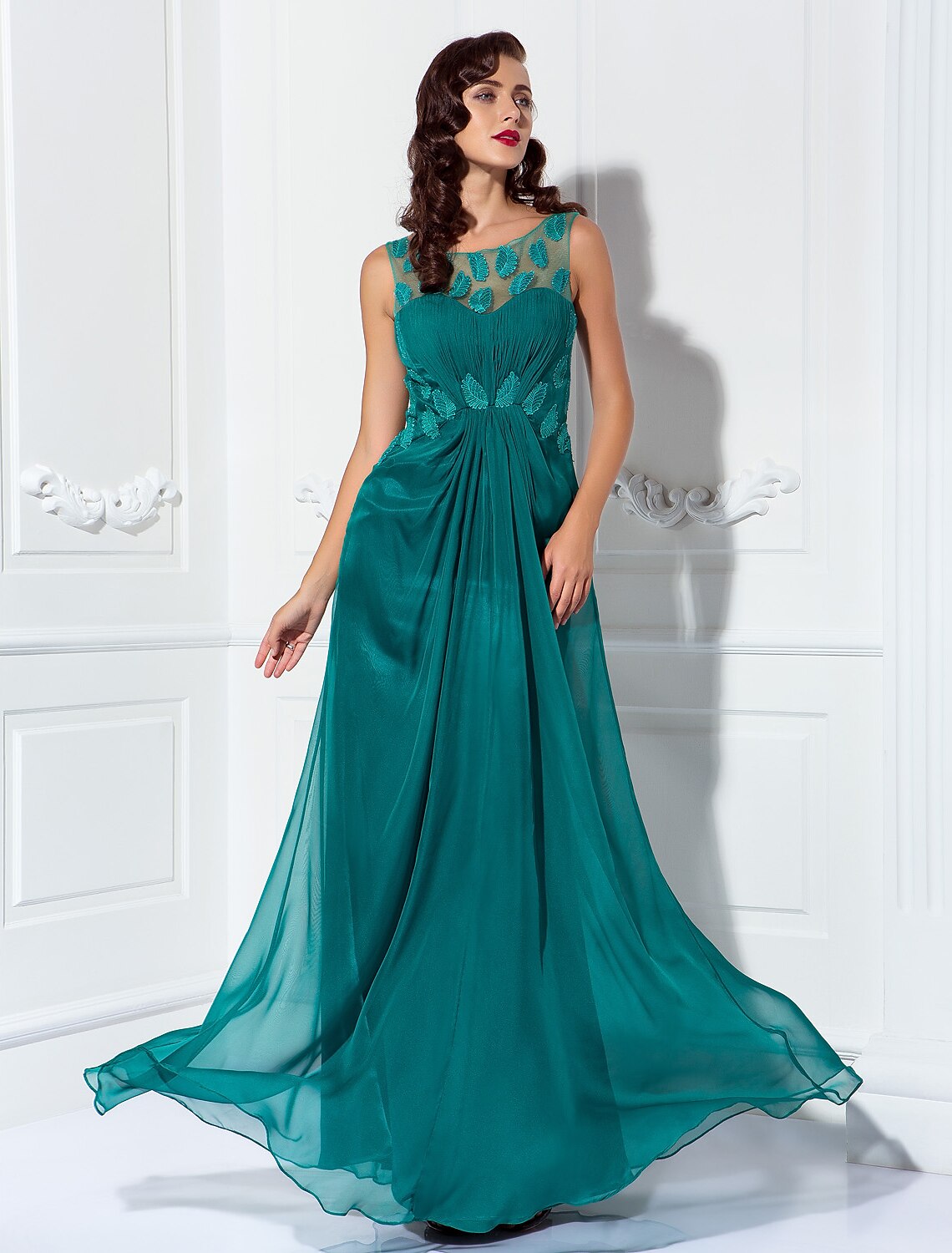 Sheath / Column Elegant Dress Prom Formal Evening Floor Length Sleeveless Illusion Neck Chiffon with Draping Appliques