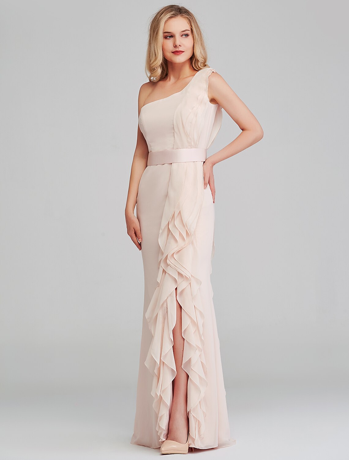 Sheath / Column Bridesmaid Dress One Shoulder Sleeveless Elegant Long Length Chiffon with Cascading Ruffles
