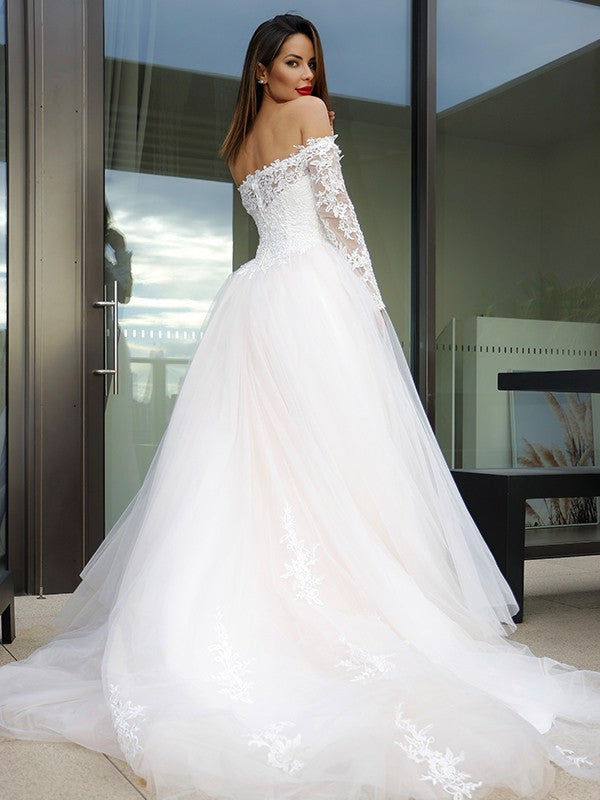 A-Line/Princess Long Sleeves Tulle Applique Off-the-Shoulder Court Train Wedding Dresses