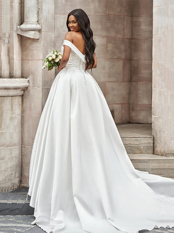 A-Line/Princess Off-the-Shoulder Ruched Sleeveless Satin Court Train Wedding Dresses