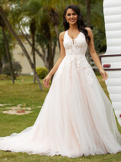 A-Line/Princess Tulle Lace V-neck Sleeveless Court Train Wedding Dresses