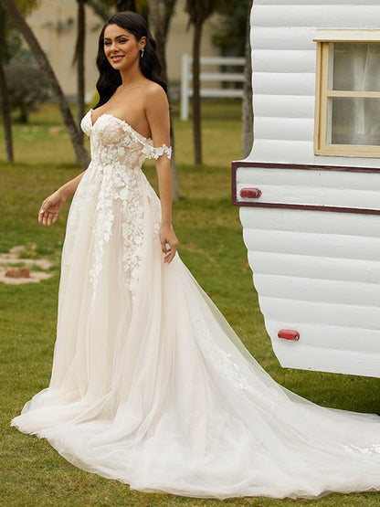 A-Line/Princess Tulle Applique Off-the-Shoulder Sleeveless Chapel Train Wedding Dresses