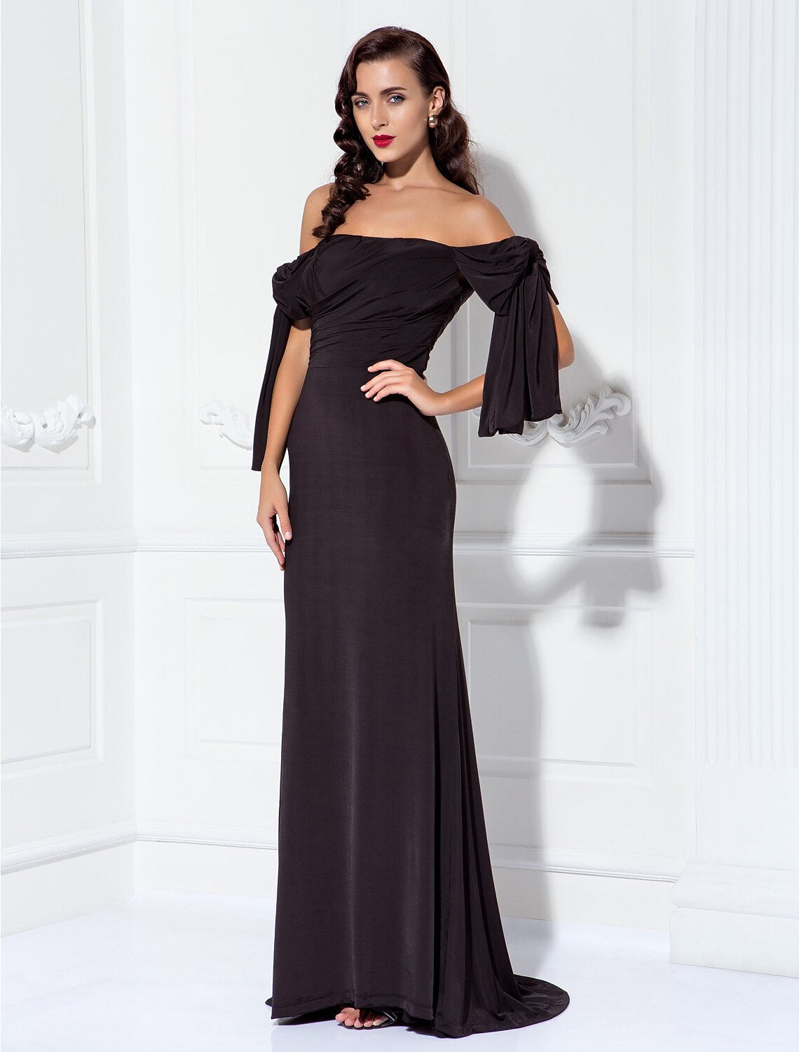 Sheath / Column Celebrity Style Elegant Open Back Prom Formal Evening Military Ball Dress Off Shoulder Short Sleeve Sweep / Brush Train Jersey with Side Draping