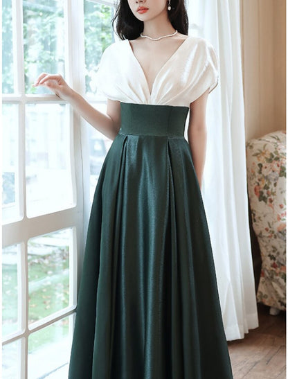 Sheath / Column Mother of the Bride Dress Wedding Guest Vintage Elegant V Neck Floor Length Satin Short Sleeve with Pleats Color Block