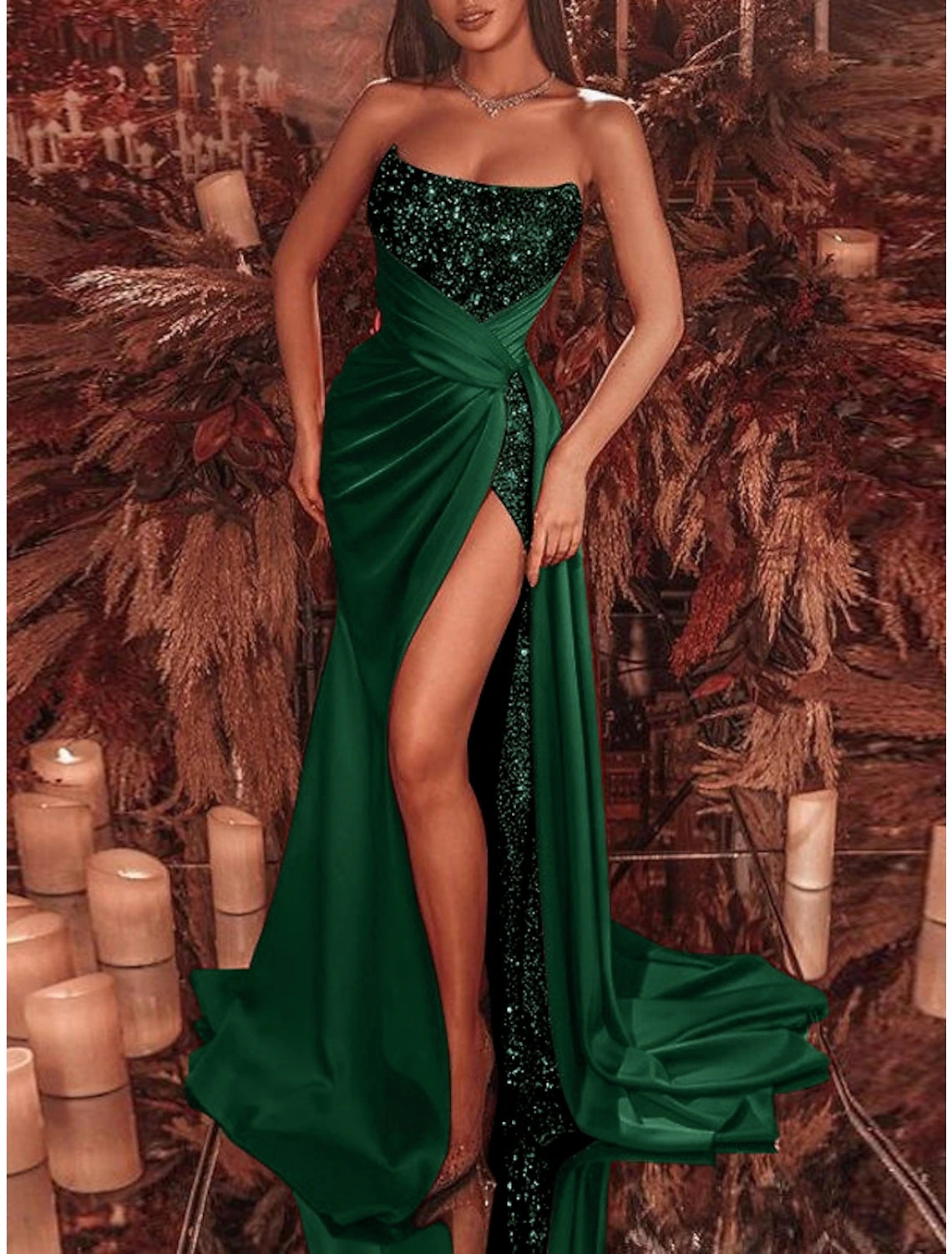 Sheath Black Dress Evening Gown Christmas Red Green Dress Formal Court Train Sleeveless Strapless Sequined with Ruched Sequin Slit