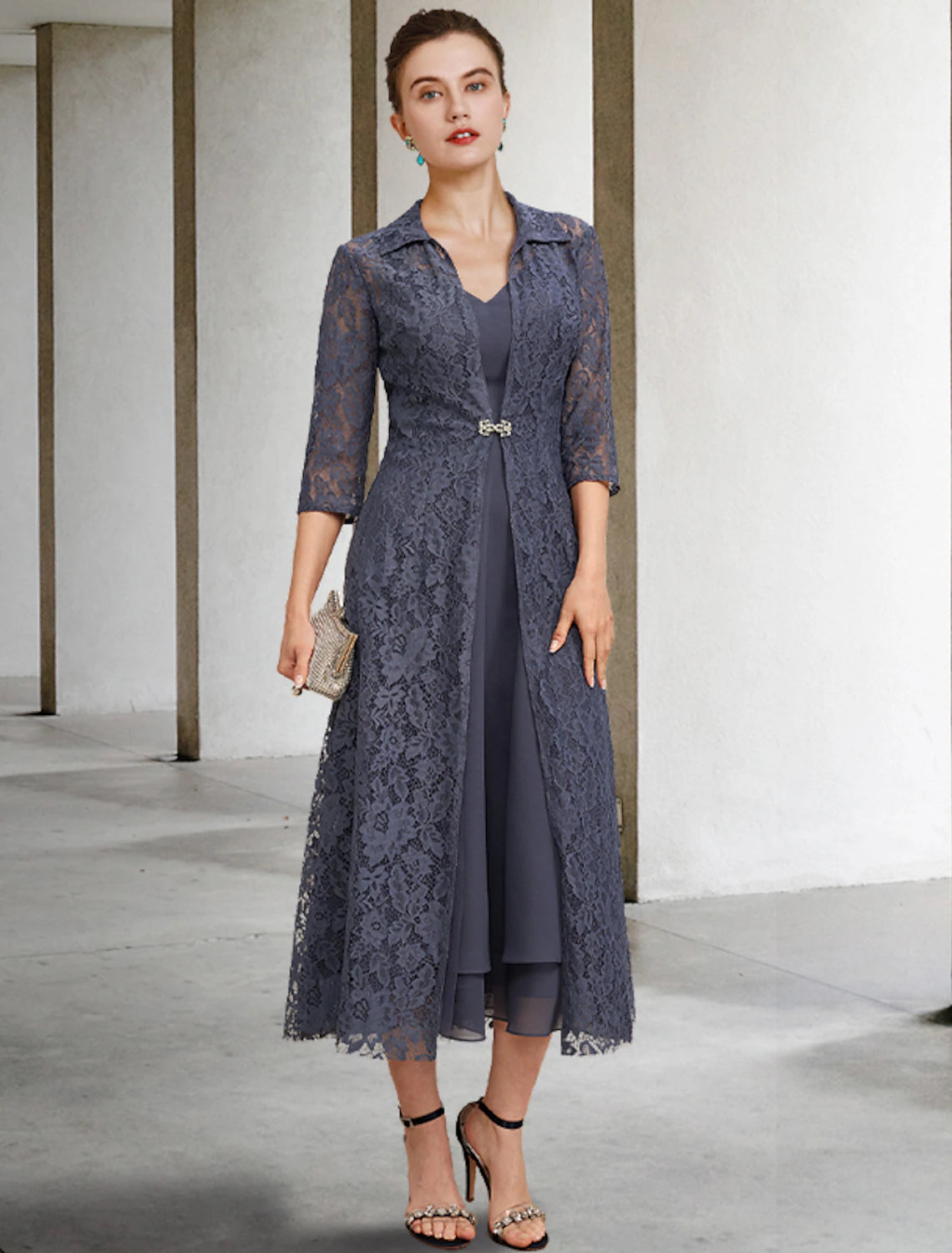 A-Line Mother of the Bride Dress Elegant V Neck Tea Length Chiffon Lace Sleeveless Jacket Dresses with Tier Solid Color