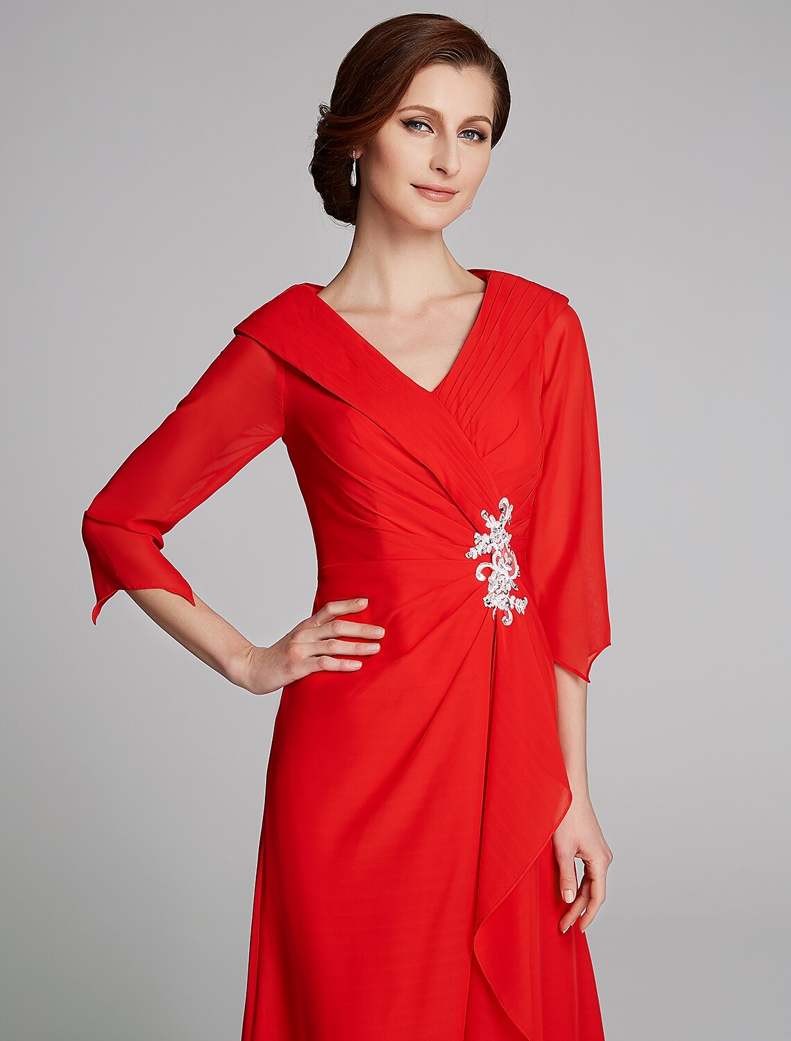 A-Line Mother of the Bride Dress Elegant V Neck Floor Length Chiffon Half Sleeve with Pleats Appliques