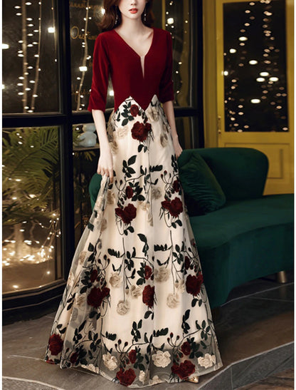 Sheath / Column Mother of the Bride Dress Vintage Elegant Petite V Neck Floor Length Tulle Velvet 3/4 Length Sleeve with Pleats Embroidery