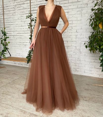 Mocha Pleated Gown Deep V-Neck Tulle Prom Dress Party Dress Wtih Belt