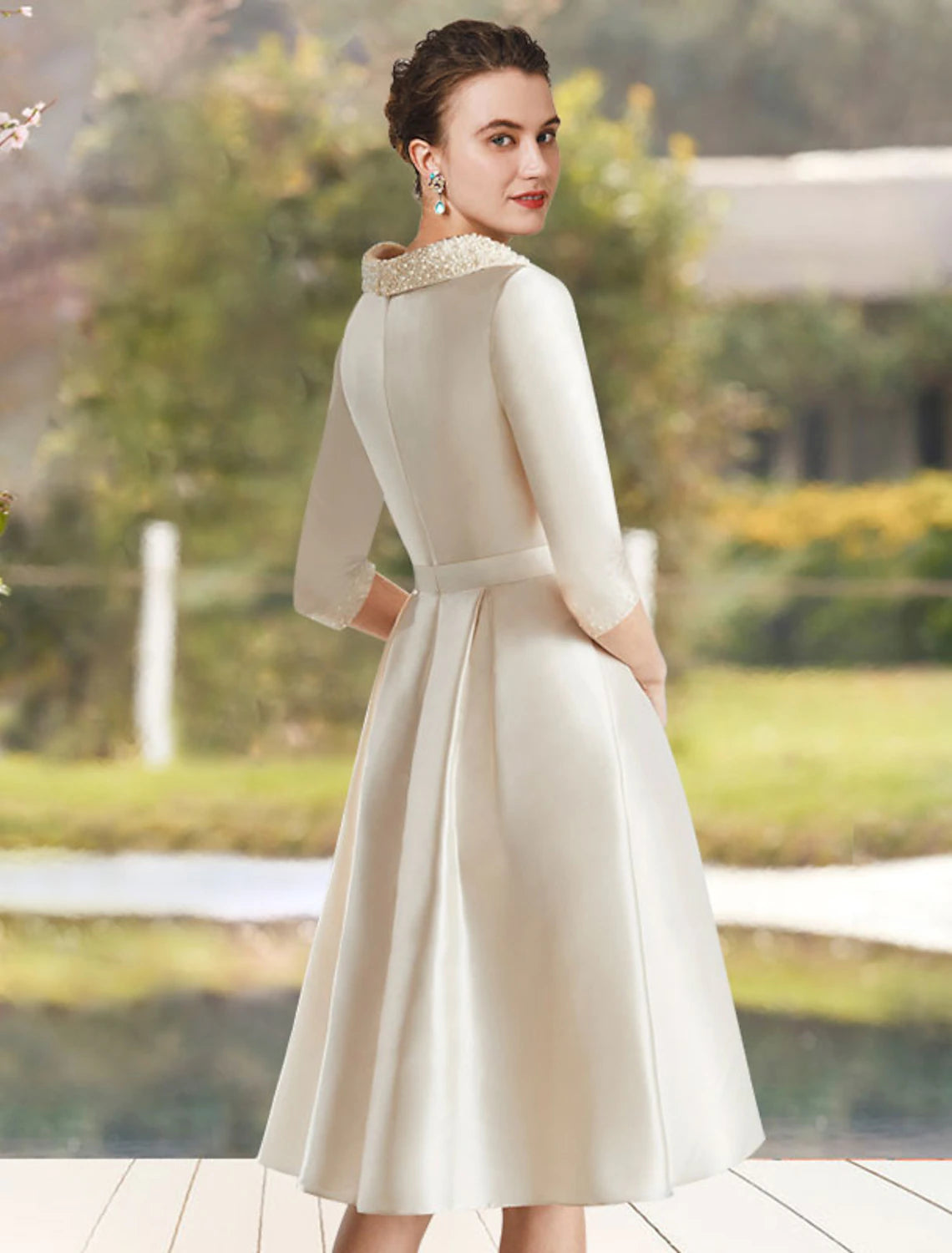 A-Line Mother of the Bride Dress Wedding Guest Elegant Jewel Neck Knee Length Satin Half Sleeve with Beading