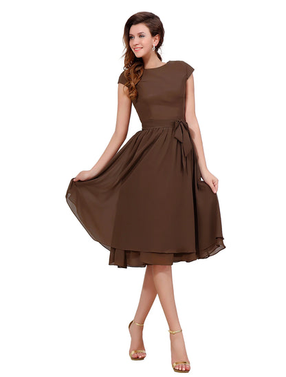 A-Line Mother of the Bride Dress Sweet Jewel Neck Knee Length Chiffon Short Sleeve with Buttons