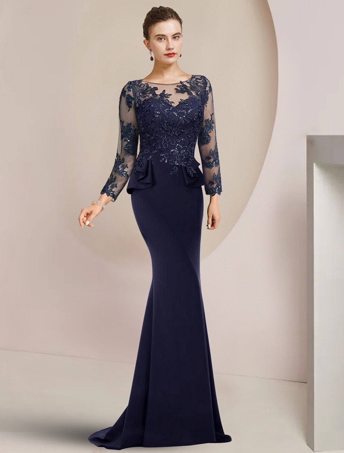 Mermaid / Trumpet Mother of the Bride Dress Formal Wedding Guest Party Elegant Scoop Neck Sweep / Brush Train Chiffon Sequined Long Sleeve with Sequin Ruffles Appliques