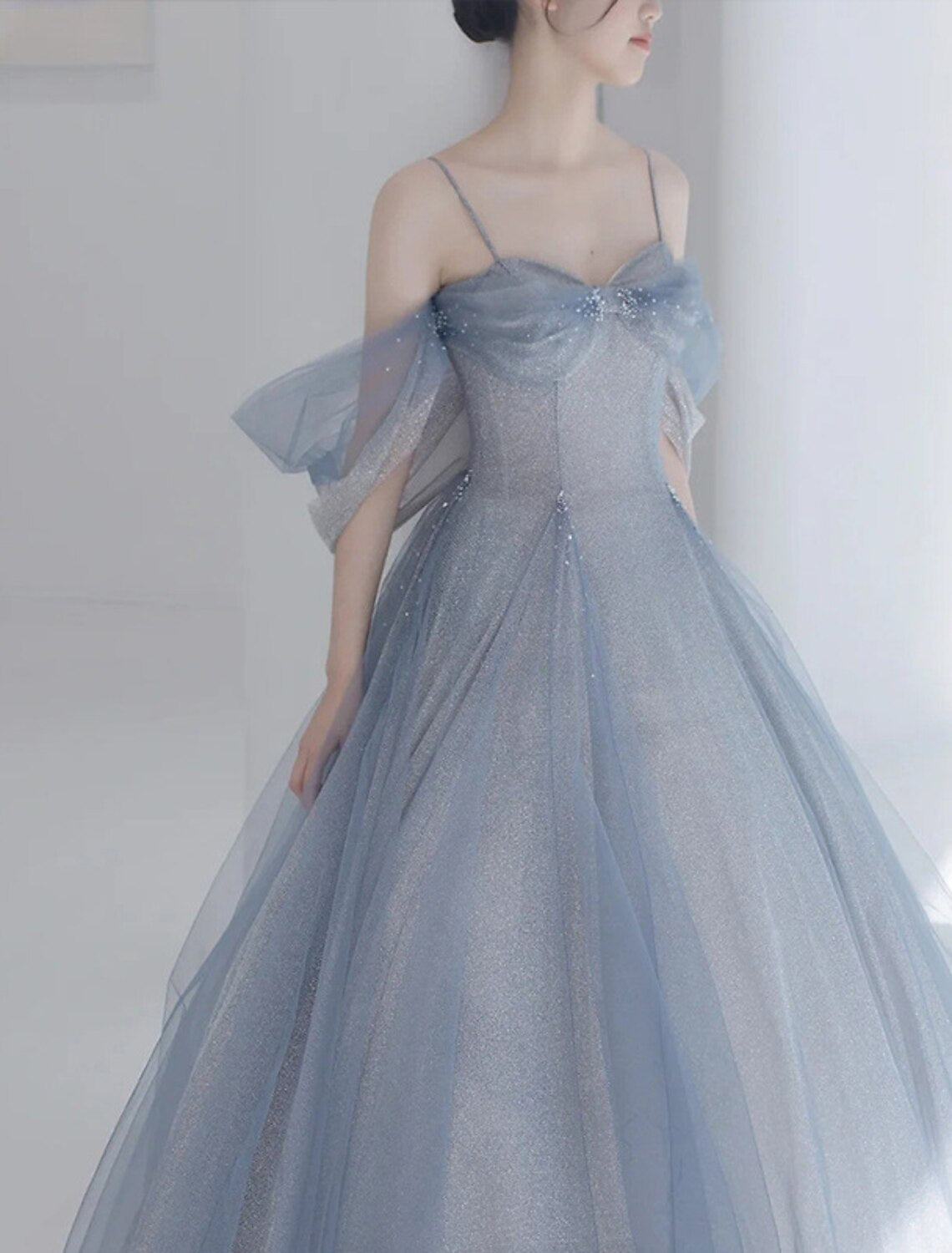 Ball Gown Party Dresses Glittering Dress Wedding Guest Prom Floor Length Sleeveless Off Shoulder Tulle with Glitter