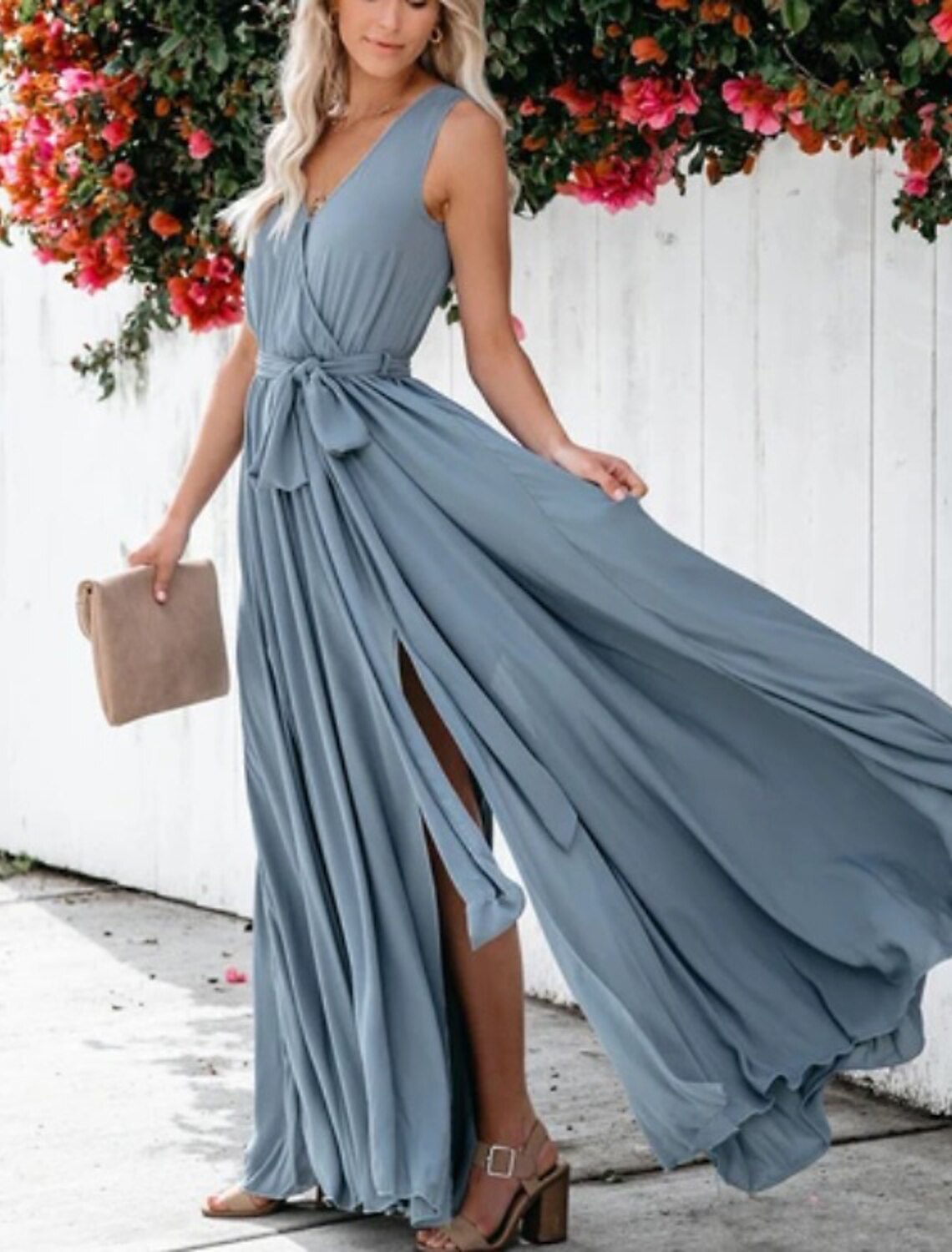 A-Line Bridesmaid Dress V Neck Sleeveless Elegant Floor Length Chiffon with Bow(s) / Pleats / Slit