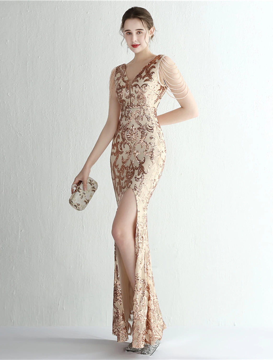 Mermaid / Trumpet Evening Gown Sparkle & Shine Dress Formal Wedding Guest Floor Length Short Sleeve V Neck Sequined with Sequin Slit