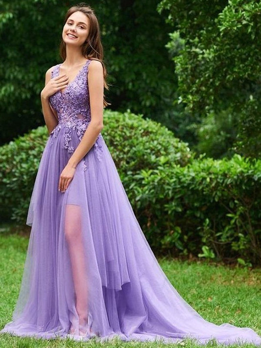 A-Line/Princess Tulle Applique V-neck Sleeveless Sweep/Brush Train Dresses