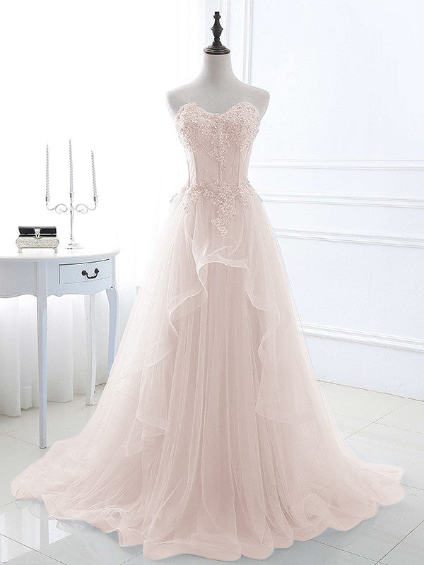 A-Line/Princess Tulle Applique Sweetheart Sleeveless Sweep/Brush Train Dresses