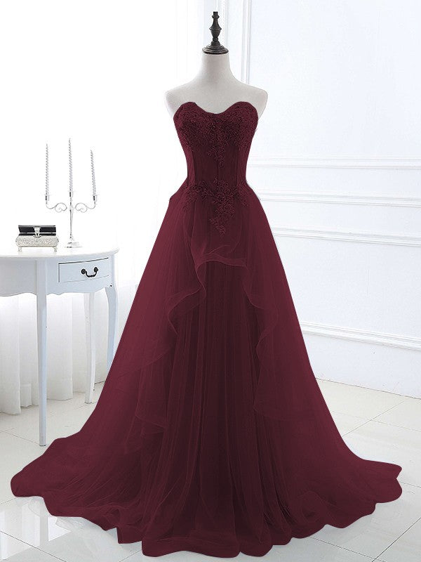 A-Line/Princess Tulle Applique Sweetheart Sleeveless Sweep/Brush Train Dresses