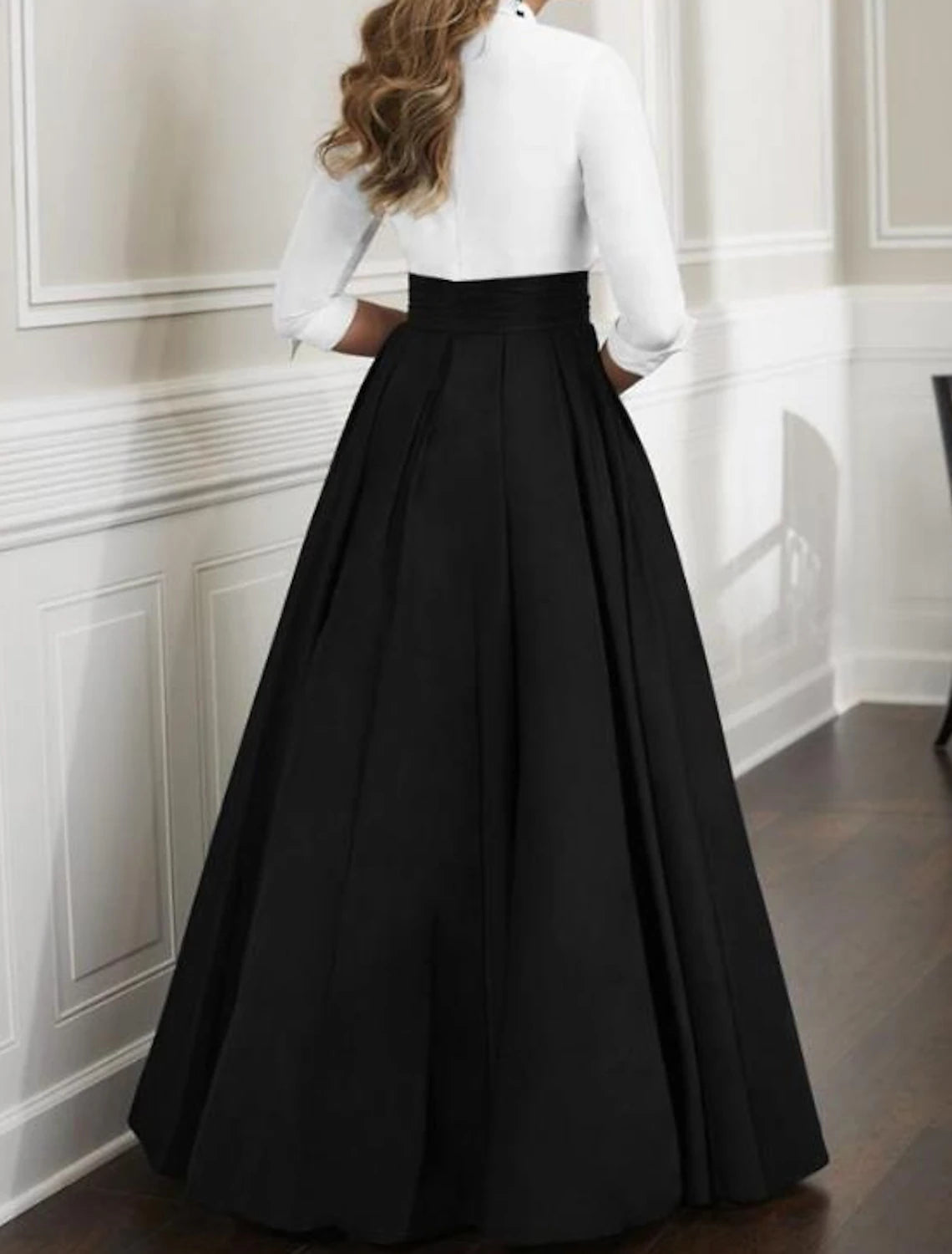 A-Line Mother of the Bride Dress Fall Wedding Guest Elegant & Luxurious Plunging Neck Floor Length Satin Half Sleeve with Ruching