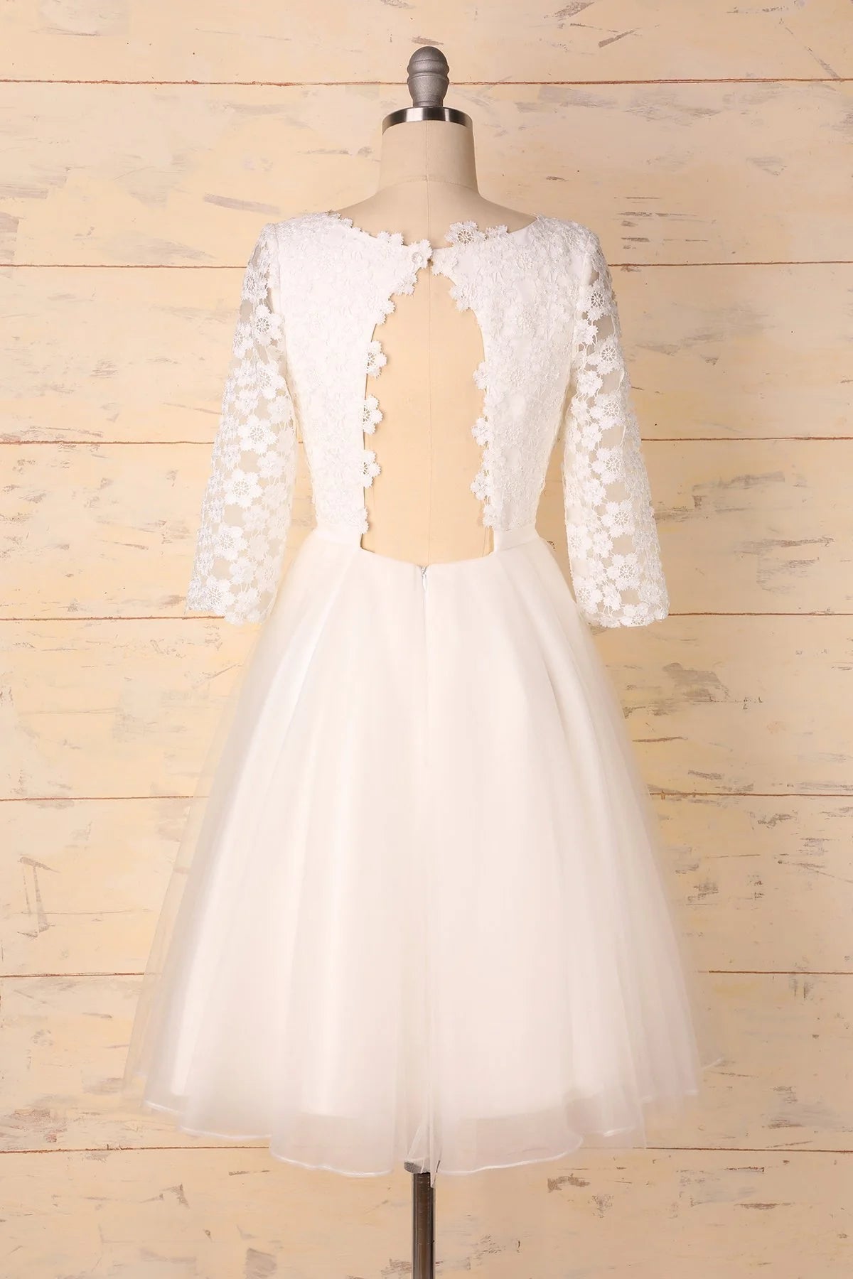Short Bridal Dress Lovely White Lace Backless Wedding Dress