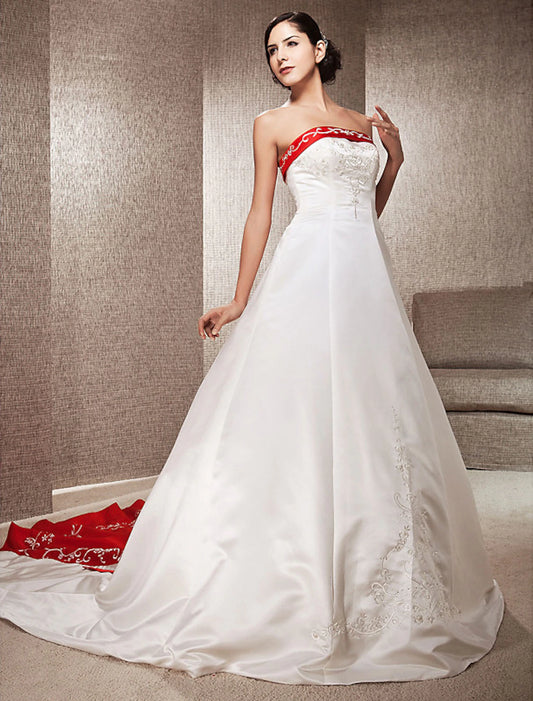 Open Back Wedding Dresses Sweep / Brush Train Ball Gown Strapless Strapless Satin With Embroidery Appliques Summer Bridal Gowns