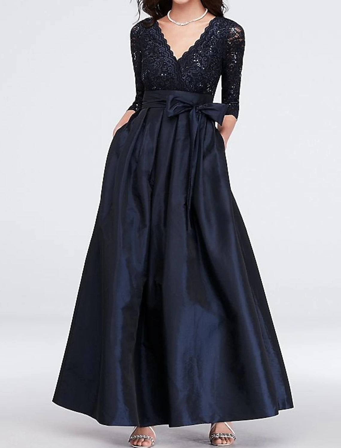 A-Line Mother of the Bride Dress Elegant V Neck Floor Length Satin Lace 3/4 Length Sleeve with Sash / Ribbon Pleats
