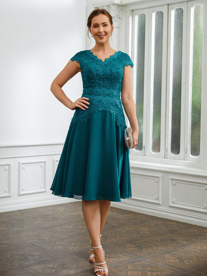 A-Line/Princess Chiffon Ruched V-neck Short Sleeves Knee-Length Mother of the Bride Dresses