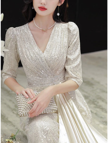 A-Line Mother of the Bride Dress Wedding Guest Sparkle & Shine Elegant Petite V Neck Sweep / Brush Train Sequined Half Sleeve with Pleats Crystal Brooch Fall