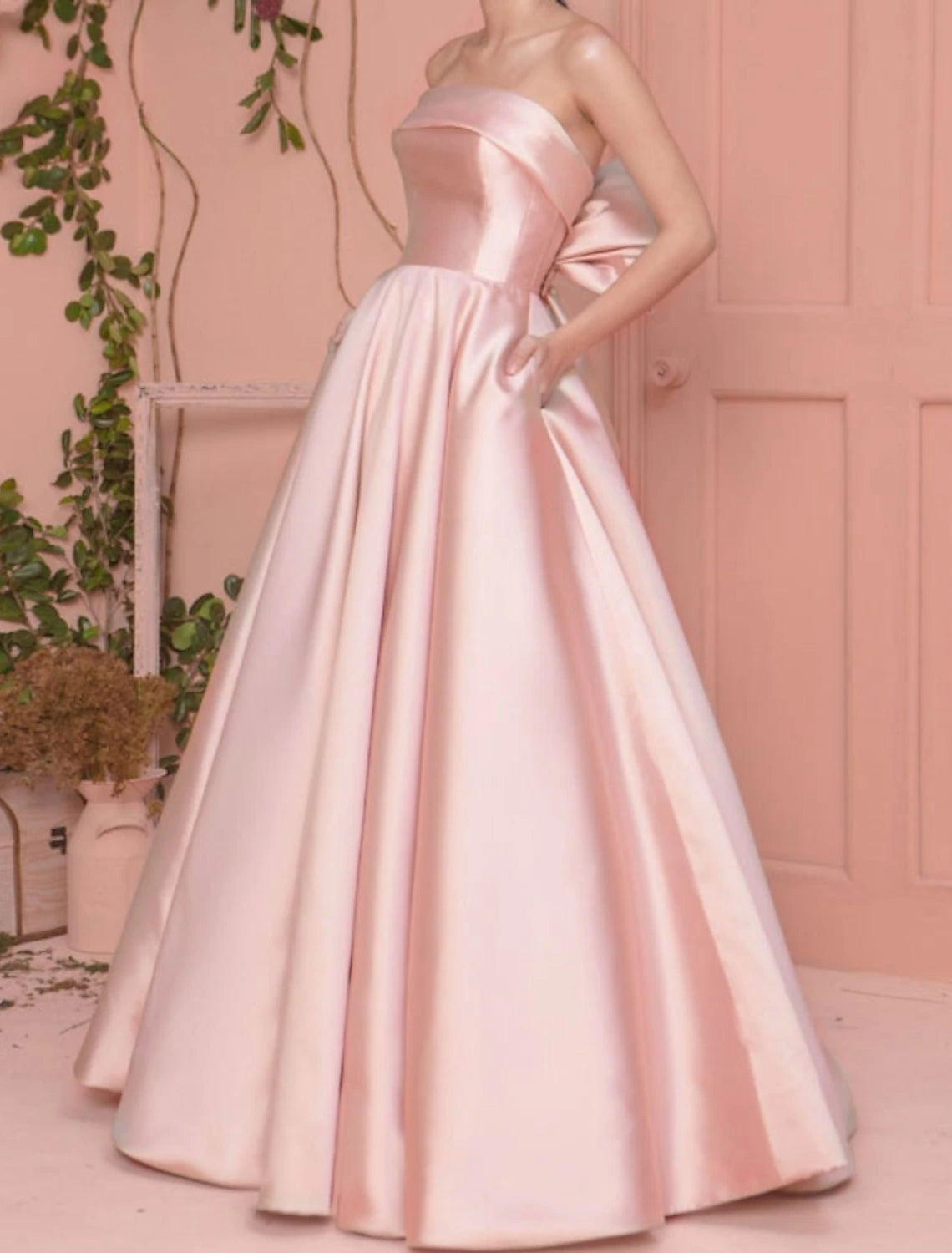A-Line Evening Dress Minimalist Elegant Birthday Dress With Bow Engagement Strapless Sleeveless Floor Length Satin with Pleats