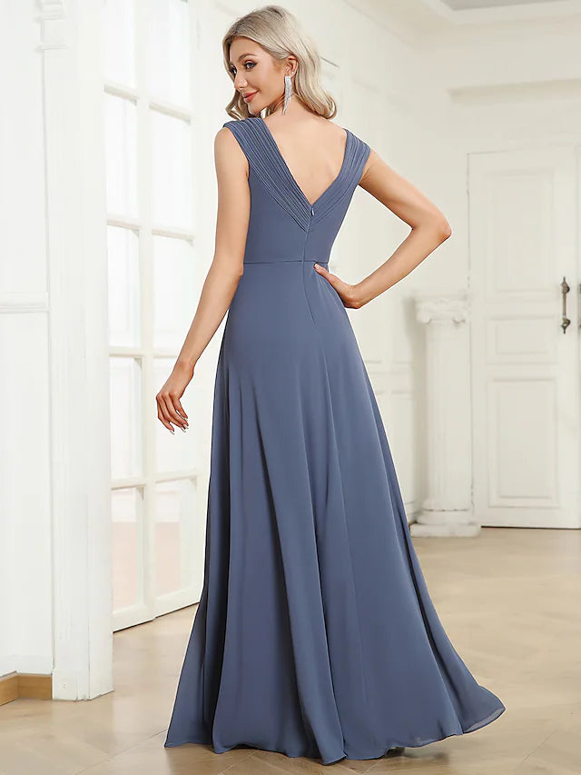 Wedding Guest Dresses Minimalist Dress Formal Floor Length Sleeveless V Neck Chiffon with Pleats