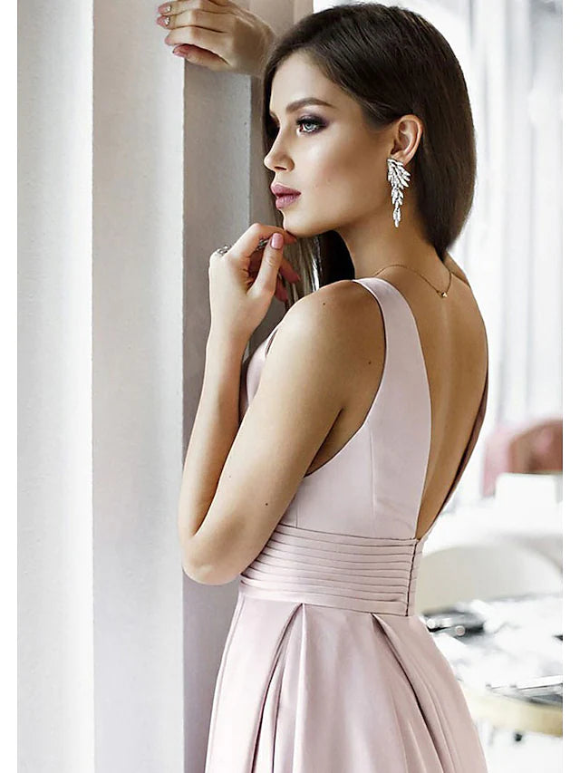 A-Line Elegant Engagement Formal Evening Dress V Neck Sleeveless Sweep  Brush Train Satin with Pleats